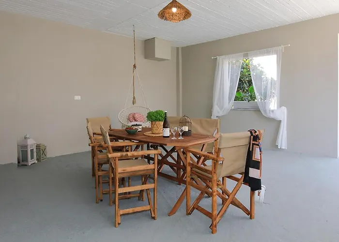 Apartment Polixeni's House *